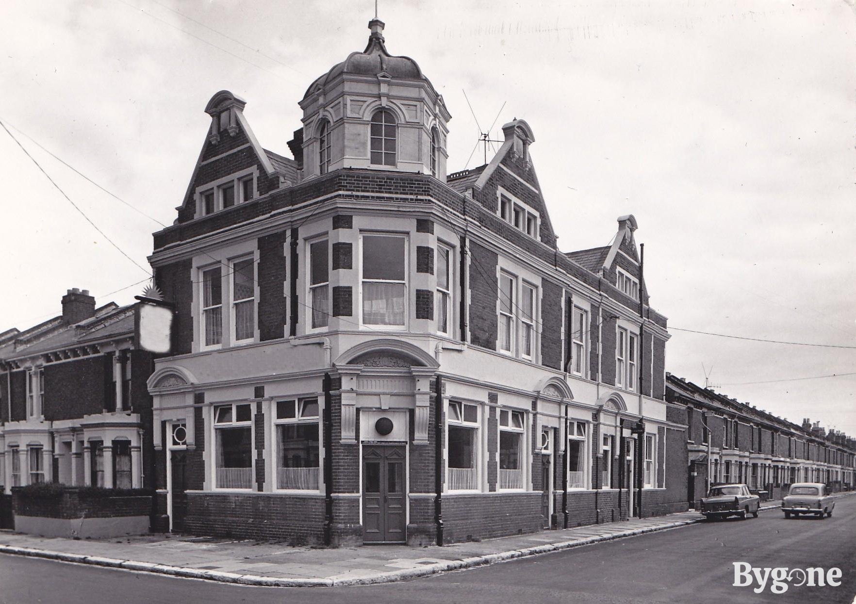 Byron Arms, Queens Road