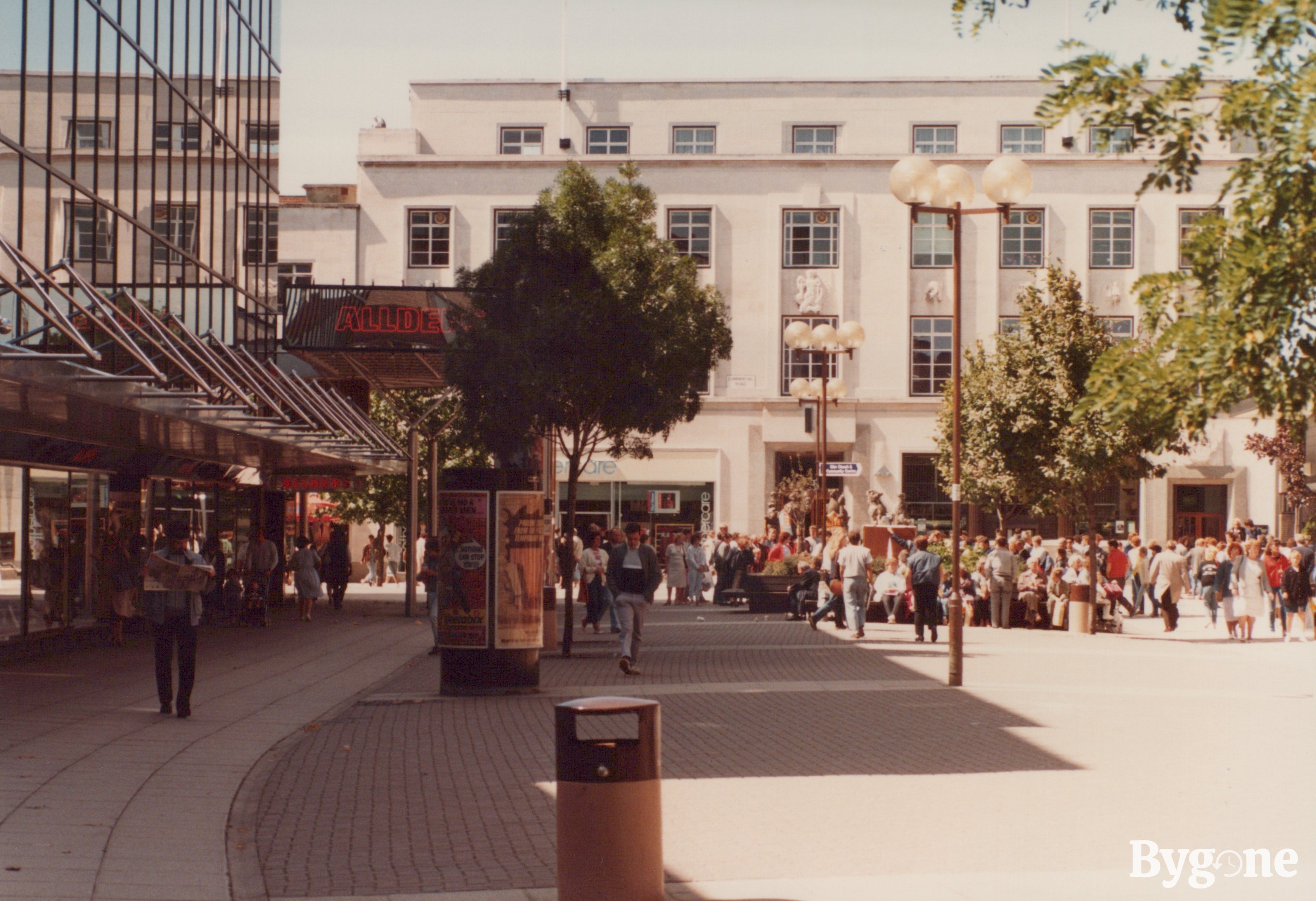 Commercial Road from Arundel Street in 1985 - Outside Allders