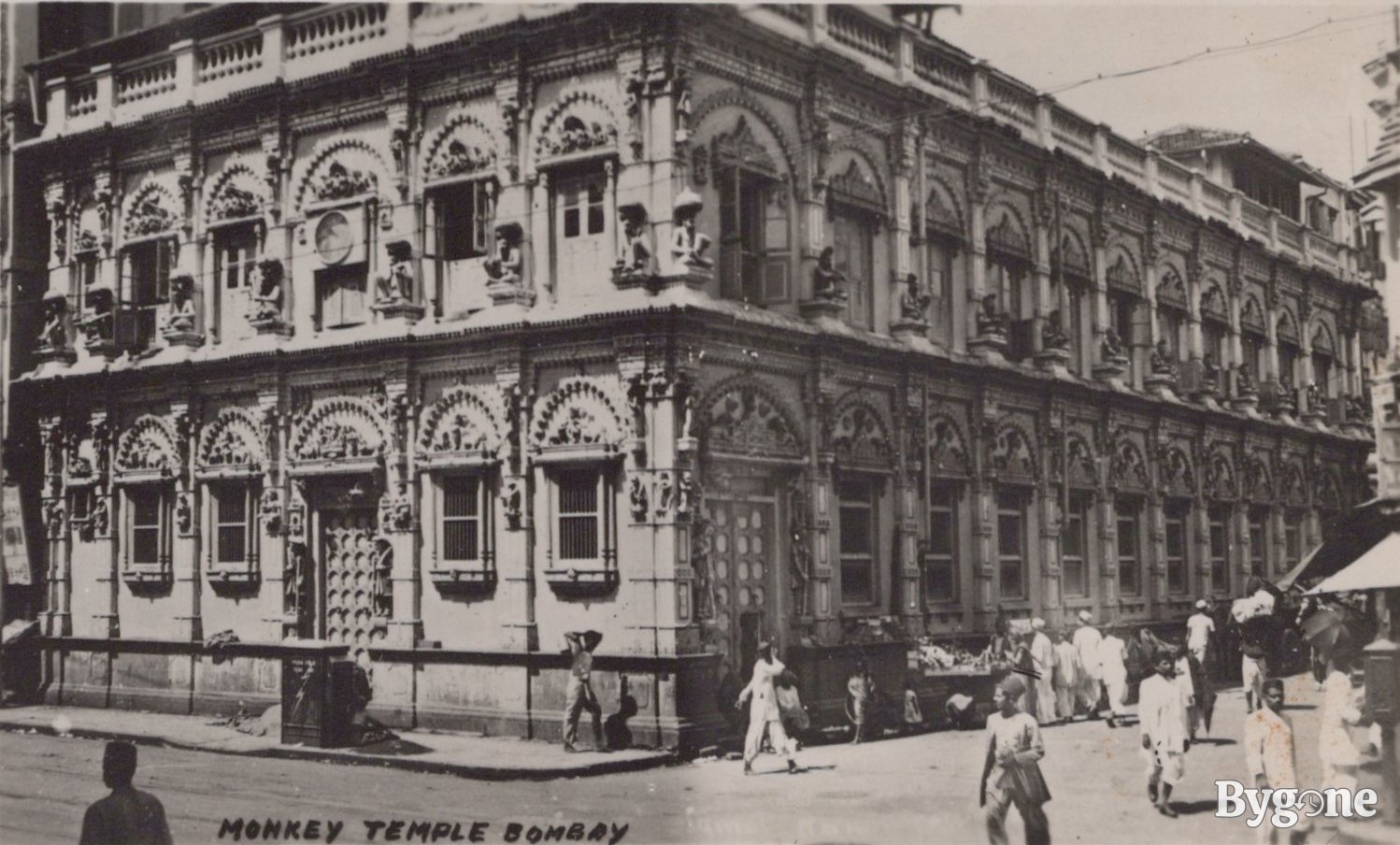 Monkey Template, Bombay