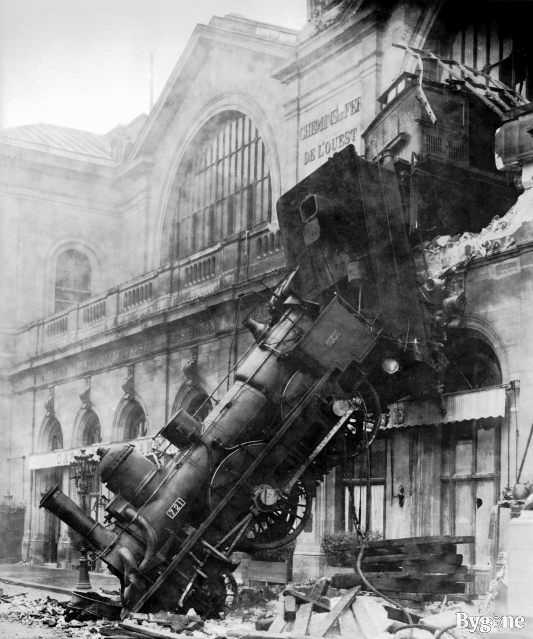 Montparnasse train accident, 1895