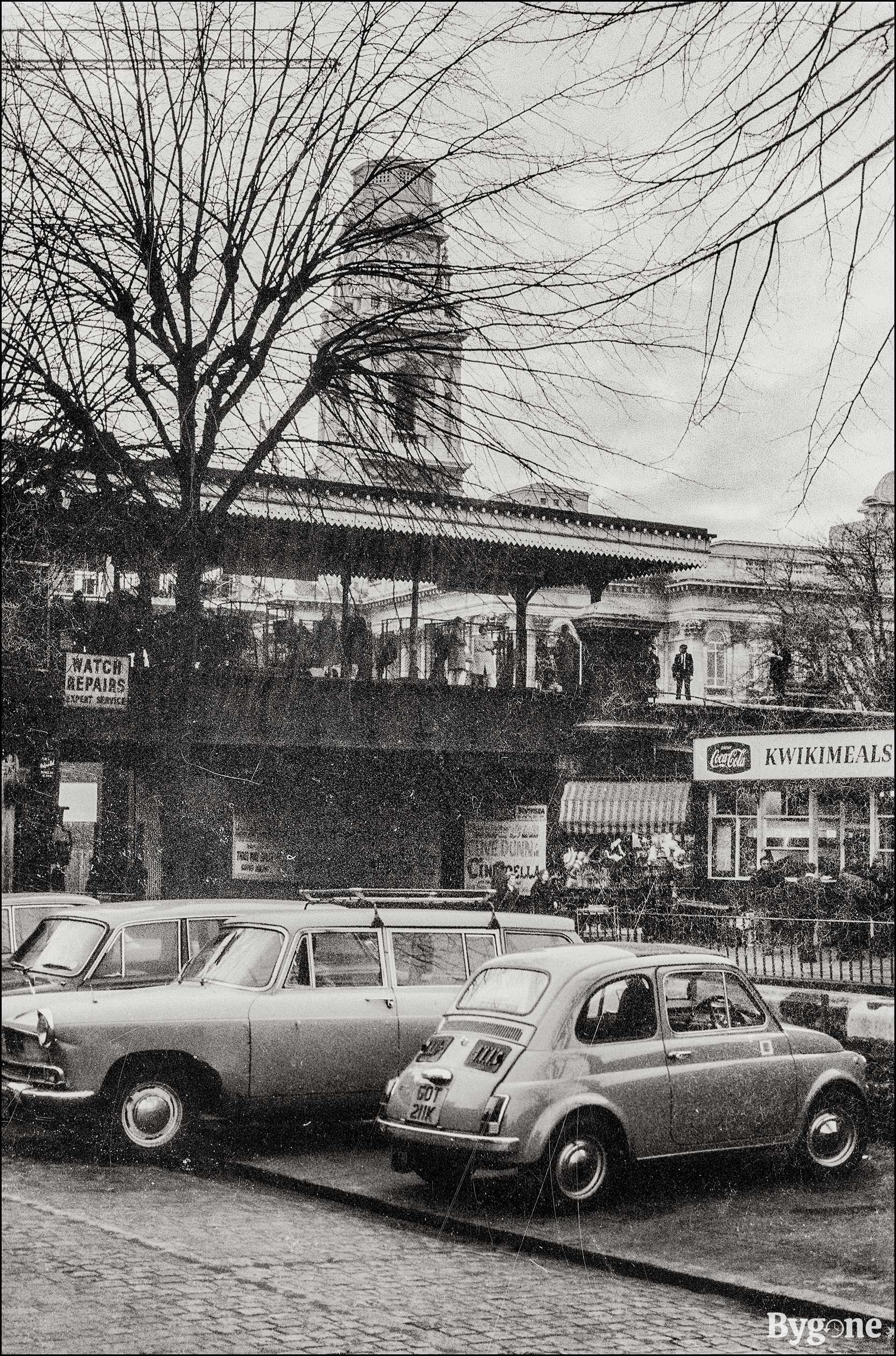 Portsmouth and Southsea Station, Guildhall