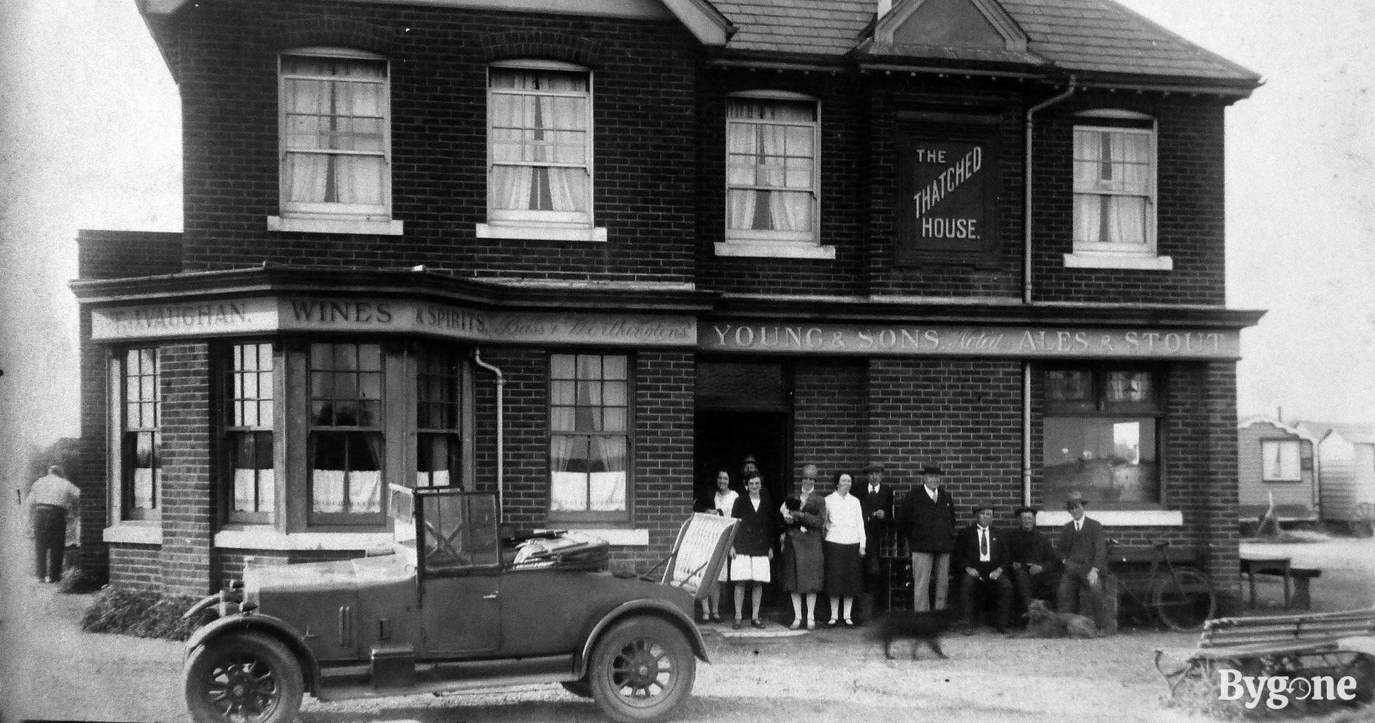 The Thatched House pub, Milton Locks