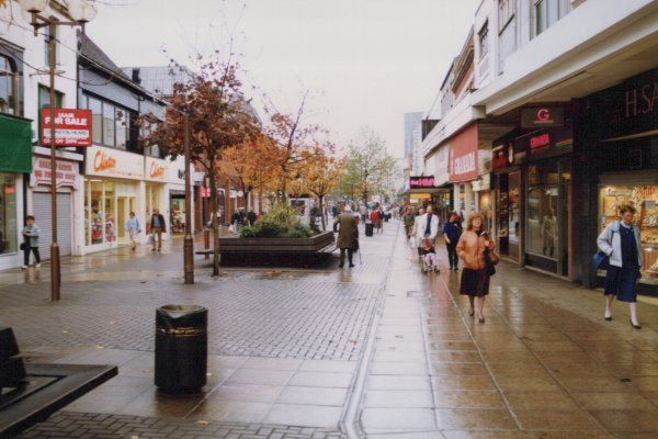 Commercial Road - 1988