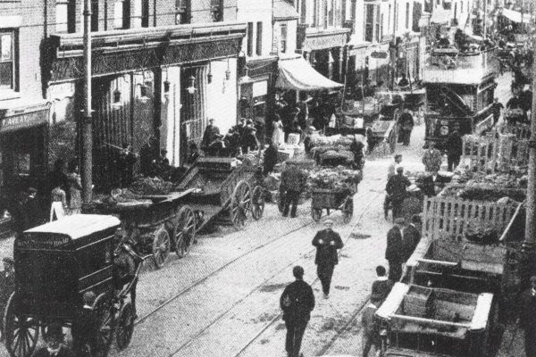 Commercial Road, near Charlotte St, Portsmouth. c1905