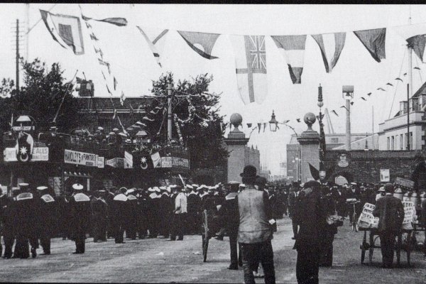 Dockyard Gates, 1905